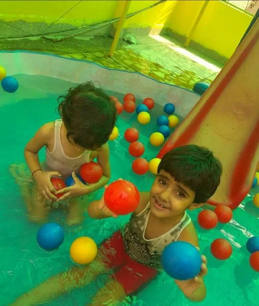Makoons Pre School